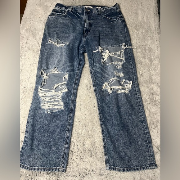 KanCan Denim - Kancan Signature High Waisted Straight Jeans Destroyed Size 32